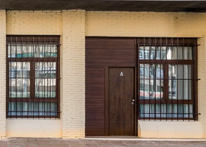 Simone Apartments